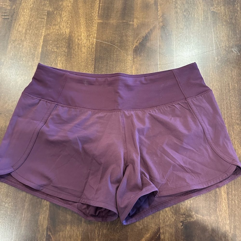 Lululemon Speed Up Mid-Rise Lined Short 4" size6